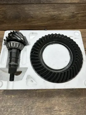 TC05A FORD Bolt Ring Pinion