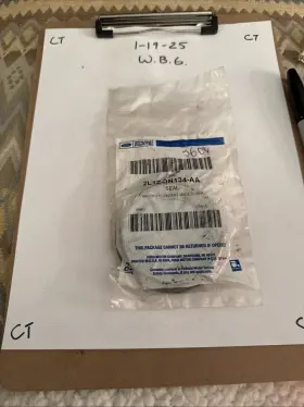 2L1Z-3N134-AA FORD Pinion Seal Nos F-150