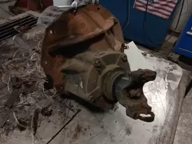 440.FD1S61 FORD Rear Axle Carrier Spline Fairlane #3
