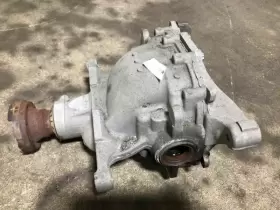 444.FD1I16 FORD Differential Carrier Mustang #2