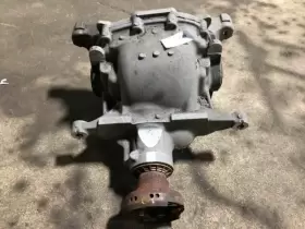 444.FD1I16 FORD Differential Carrier Mustang
