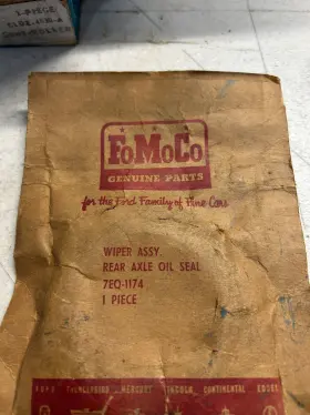 7EQ-1174 FORD Nos Big Rear Axle Oil Seal Single