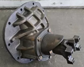 F8-3.40 FORD 8 Center Member Spline Posi #2