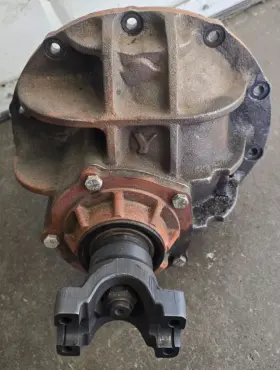 F9-3.50 FORD 9 Center Member Spline Posi #2