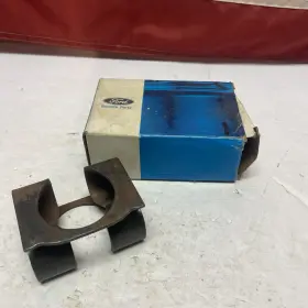 E0AZ-4214-A FORD Nos Differential Spring Mustang