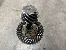 E9SAA FORD Ring Gear Hole Pinion Flange 327
