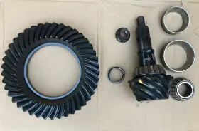 F67AB FORD Rear Axle Ring Pinion Bearing Shim Gear Set Bolt