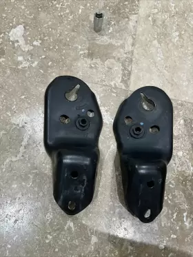 FR3C-5078-A FORD Rear Suspension Mounting Brackets Gt Irs #2