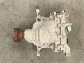FR3W-4017-GA FORD Rear Differential Carrier Rwd Mustang