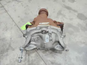 FR3W-4200-SA FORD Rear Differential Carrier Mustang #3