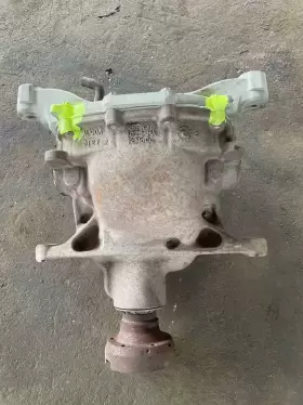 FR3Z4026B FORD Rear Differential Carrier Gt Mustang