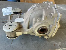 L1MW4000GC FORD Rear Differential Carrier Explorer #2