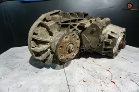P5C34-7A195 FORD Transfer Ag F350 4WD