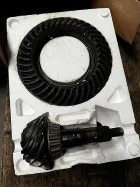 M-4209-88355 FORD RACING PERFORMANCE FRPP Rear End Ring Gears #3