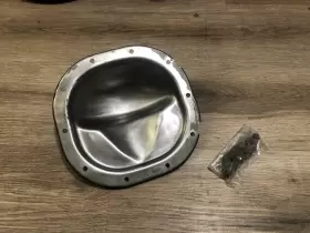 V257-B FORD Bullitt Rear Axle Differential Carrier Cover #2