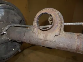 22522676 GENERAL MOTORS Drum Brake Bolt Posi Rear End Axle #3