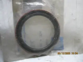 3987937 GENERAL MOTORS Transmission Clutch Gear Oil Seal Gm