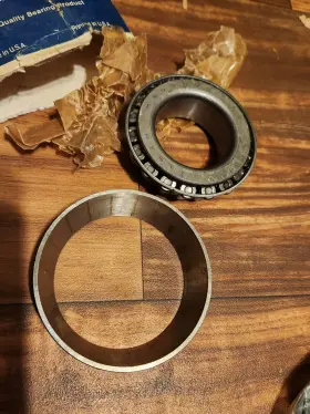 7451409 GENERAL MOTORS Nos Differential Pinion Bearing Gm