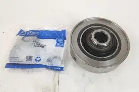 87822532 GENERAL MOTORS Differential Drive Pinion Gear Yoke