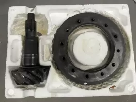 8006281 GENERAL MOTORS GM Rear End Ring Pinion Gears Chevy
