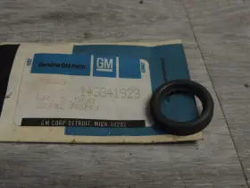 3841923 GM Nos Rear Yoke Bearing Seal Corvette