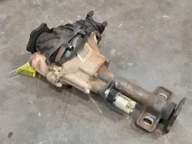 22761726 GM TRUCKS Front Differential Carrier 1500 GT4 Chevy #2