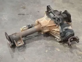 22761726 GM TRUCKS Front Differential Carrier 1500 GT4 Chevy