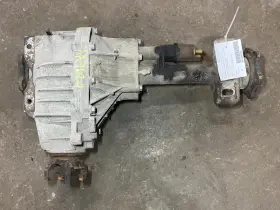 23312175 GMC Differential Carrier Front Axle 1500 Sierra