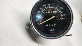 37200-MB4-831 HONDA Speedometer Magna