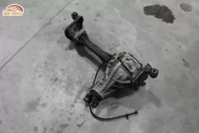 40035654 HUMMER Front Differential Axle Carrier H3 4WD #2