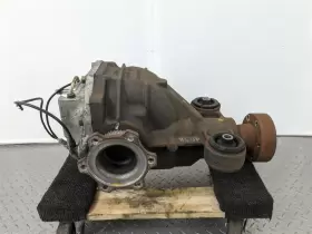 383010C515 INFINITI Differential Axle Carrier FX35