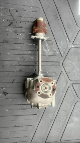 38500-4HZ2A INFINITI Front Differential Carrier Auto Trans