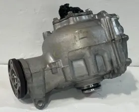 38511-AR50A INFINITI Front Differential Carrier EX35
