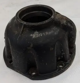 481119C2 INTERNATIONAL Nose Cone Housing Front Power Divider