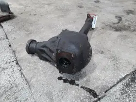 440-59129 ISUZU Carrier Front Axle Axiom