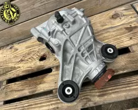 GX734A213FD JAGUAR Xe Diesel Rear Axle Differential Carrier