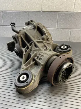 HK834A213GB JAGUAR Pace Rear Differential Axle #3