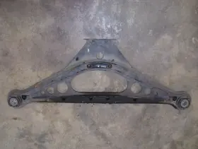 MNA2600AC JAGUAR Rear Differential Crossmember Bracket XJ8