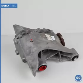 0502 LAND ROVER Rear Differential Carrier