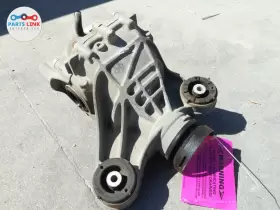 T4A3289 LAND ROVER Velar Rear Differential Carrier Pace #2