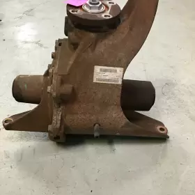 TVK500032 LAND ROVER Rear Differential Axle Carrier #3