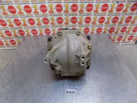 41110-53221 LEXUS Rear Axle Differential Carrier IS250 #3