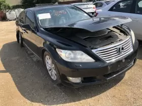 LS460 LEXUS Carrier Rear Awd
