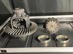 F07AA LINCOLN Ring Pinion Gear Ford Crown Victoria Town-car