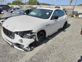 440.MA1W19 MASERATI Rear Differential Carrier Levante Wrnty