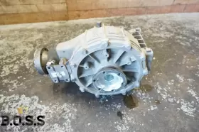 440.MA1X07 MASERATI Rear Differential Carrier Quattroporte #2
