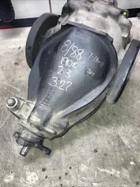 1243511901 MERCEDES Differential W202 190E