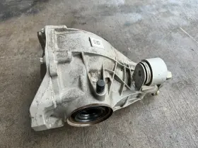 2533505808 MERCEDES Rear Axle Differential Carrier GLC300