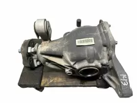 A2043509206 MERCEDES Rear Differential Axle Carrier W204 W212