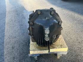 1163510908 MERCEDES BENZ Rear Differential C107 Slc